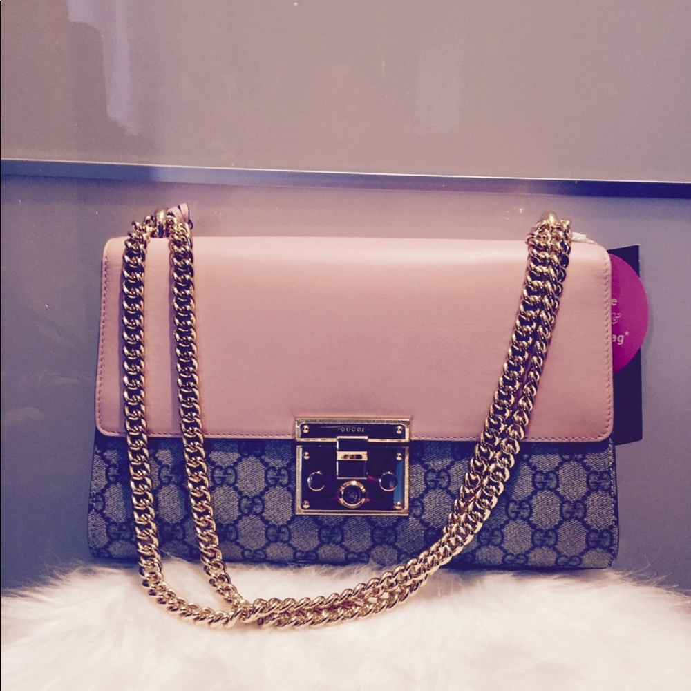 Authentic Gucci padlock bag πΈπ - Picture 2 of 8